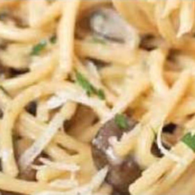 Spaghetti Alfredo.