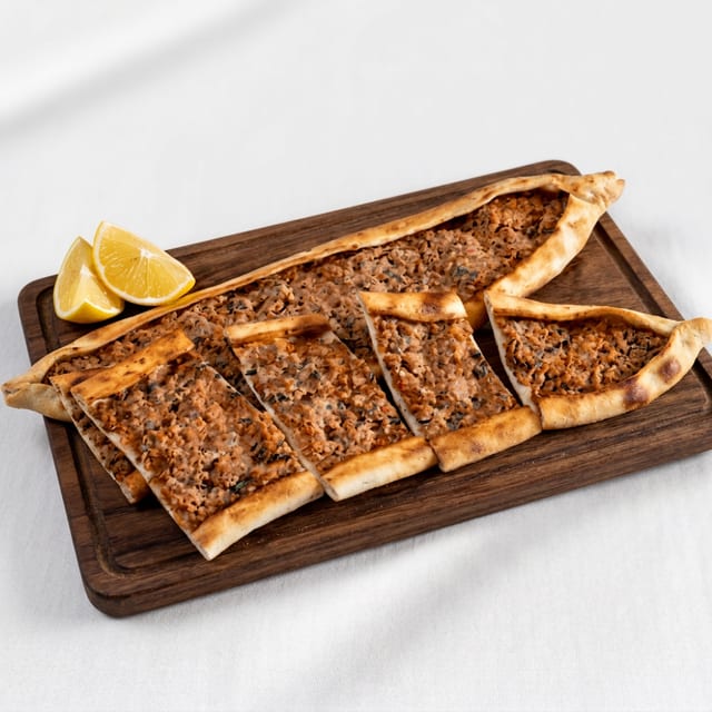 Meat Pide.
